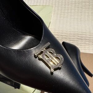 Burberry Black Leather Heels with Logo Detail